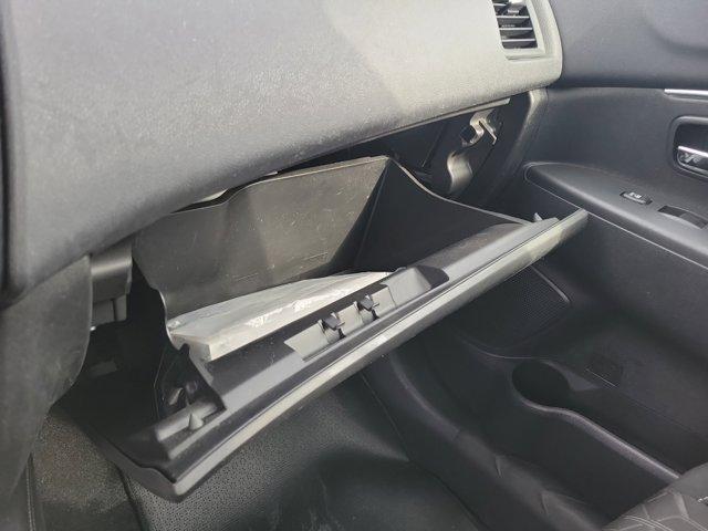 Mitsubishi Outlander Sport  2024