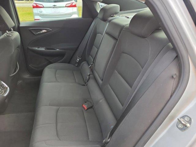 Chevrolet Malibu  2017