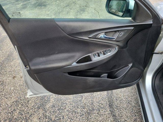 Chevrolet Malibu  2017