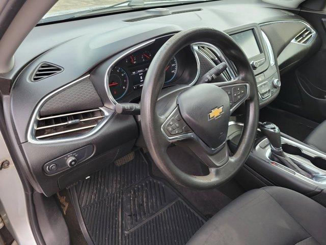 Chevrolet Malibu  2017
