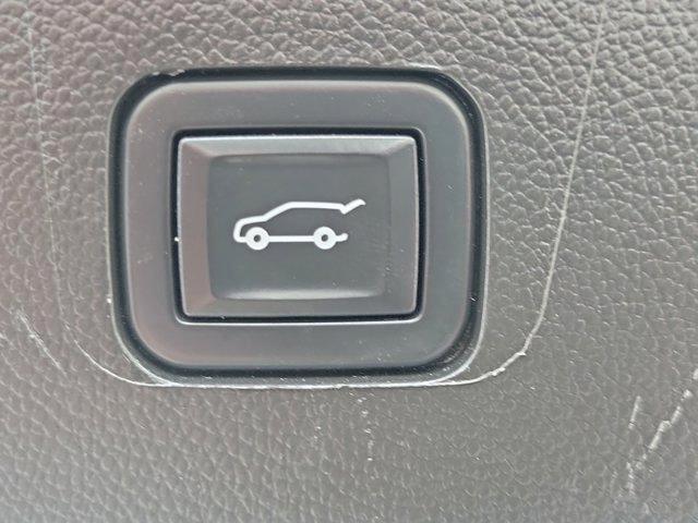 Chevrolet Traverse  2021
