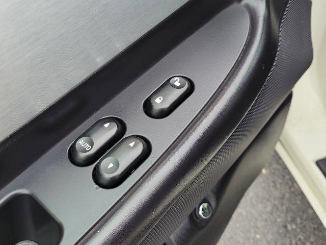 Ford Thunderbird  2003