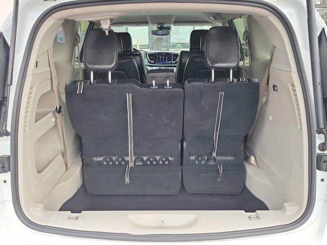 Chrysler Pacifica  2022