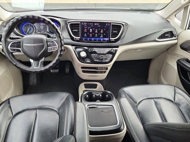 Chrysler Pacifica  2022