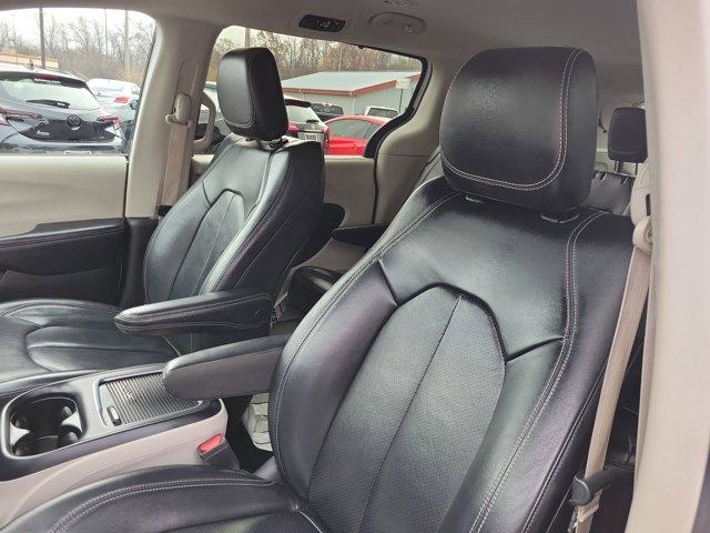 Chrysler Pacifica  2022