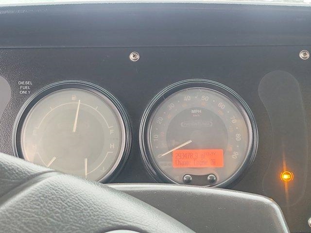 Freightliner MT45 Chassis  2004