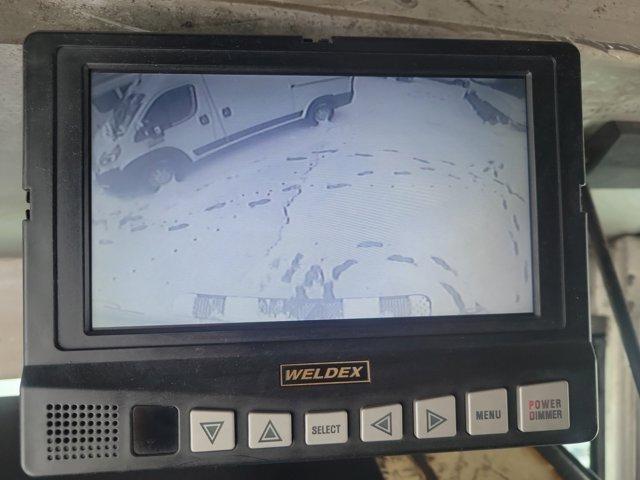 Freightliner MT45 Chassis  2004