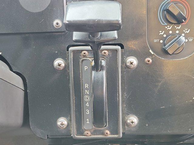 Freightliner MT45 Chassis  2004