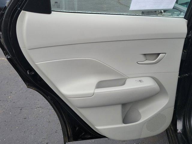 Hyundai Kona  2025