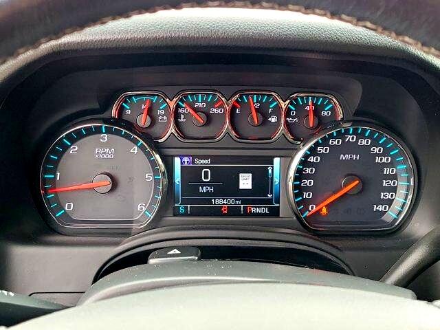 Chevrolet Suburban  2020