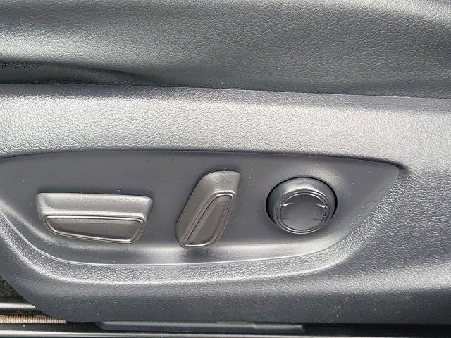 Toyota Camry  2024