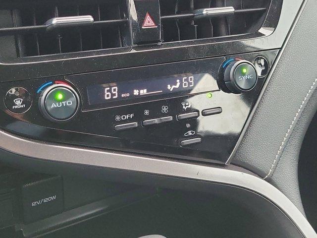Toyota Camry  2024