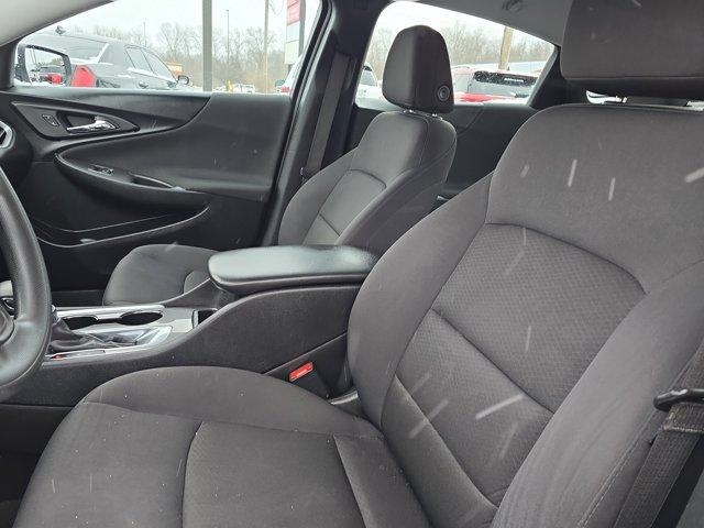 Chevrolet Malibu  2021