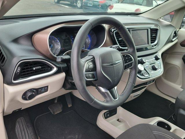 Chrysler Voyager  2023