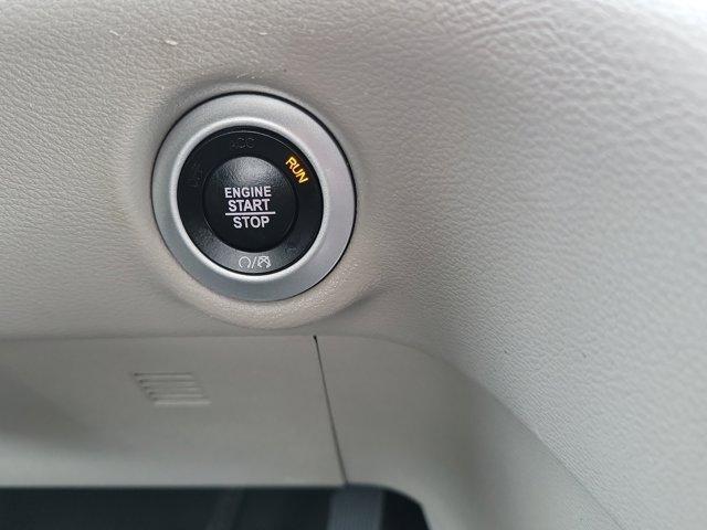 Chrysler Voyager  2023