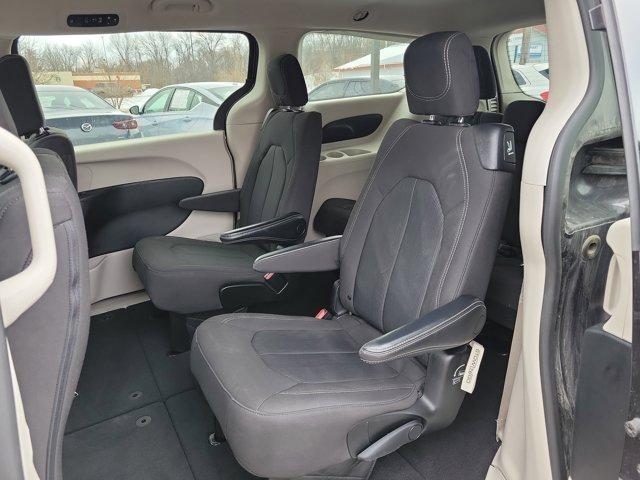 Chrysler Voyager  2023