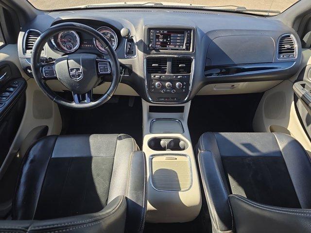 Dodge Grand Caravan  2017