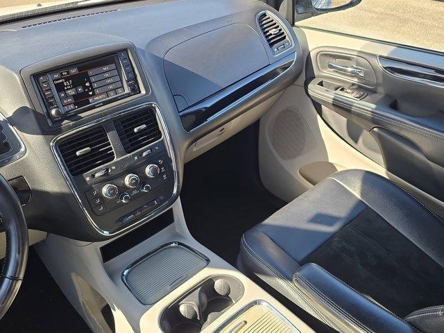 Dodge Grand Caravan  2017