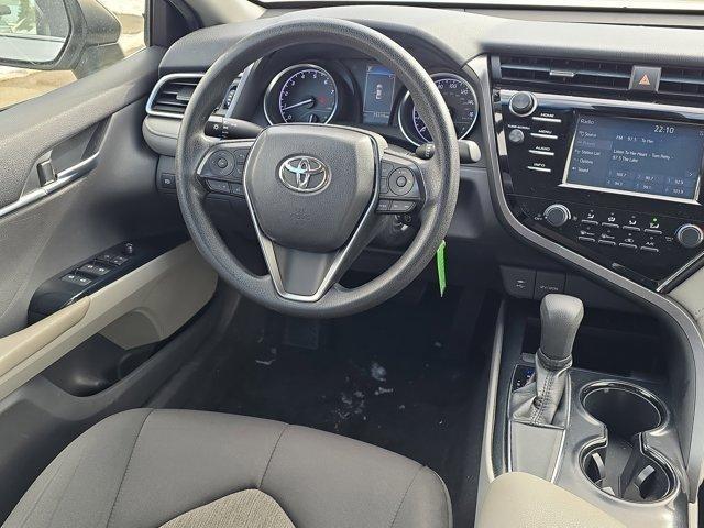 Toyota Camry  2018