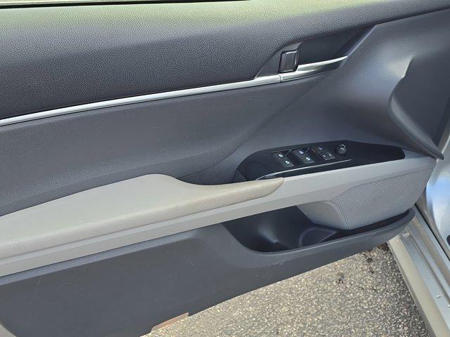 Toyota Camry  2018