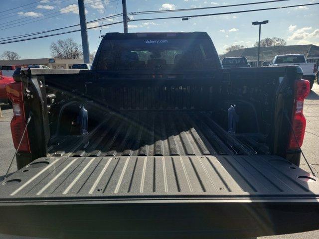 Chevrolet Silverado 1500  2025