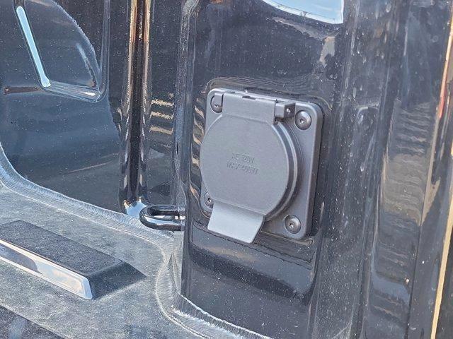 Chevrolet Silverado 1500  2025