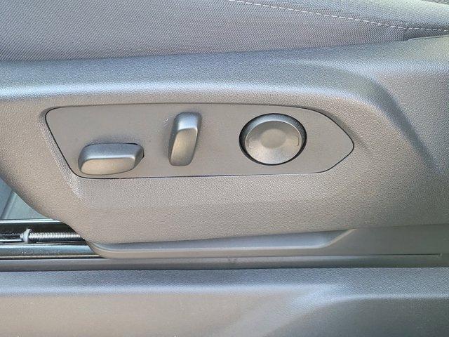 Chevrolet Silverado 1500  2025