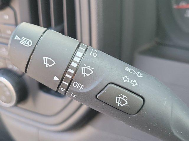 Chevrolet Silverado 1500  2025