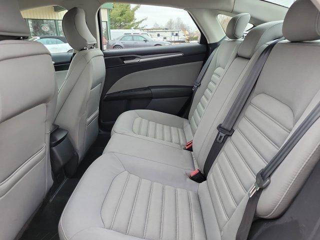 Ford Fusion  2015