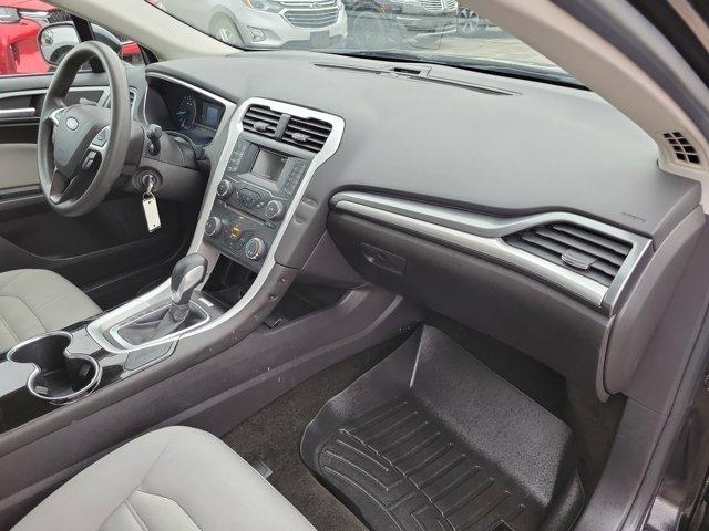 Ford Fusion  2015