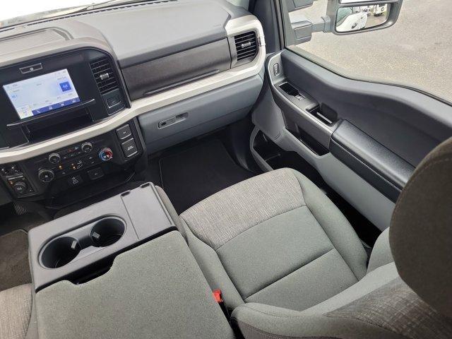 Ford F-350 SD  2025