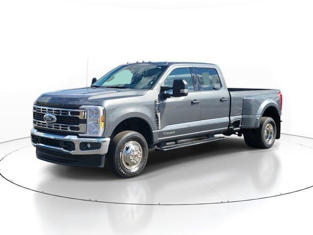 Ford F-350 SD  2025