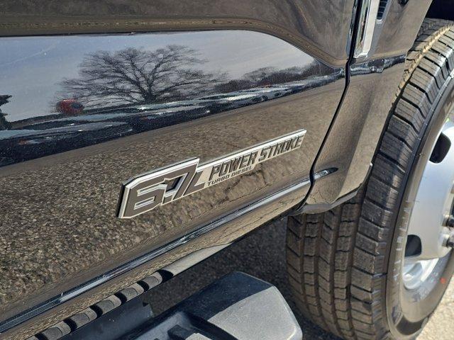 Ford F-350 SD  2025