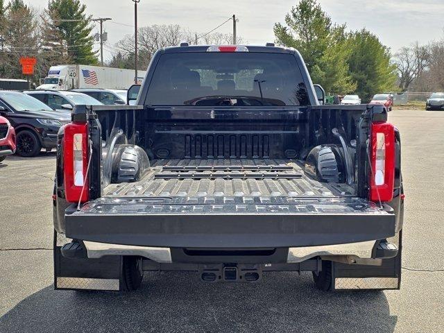 Ford F-350 SD  2025