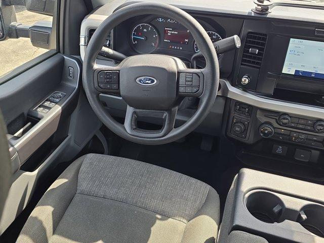 Ford F-350 SD  2025