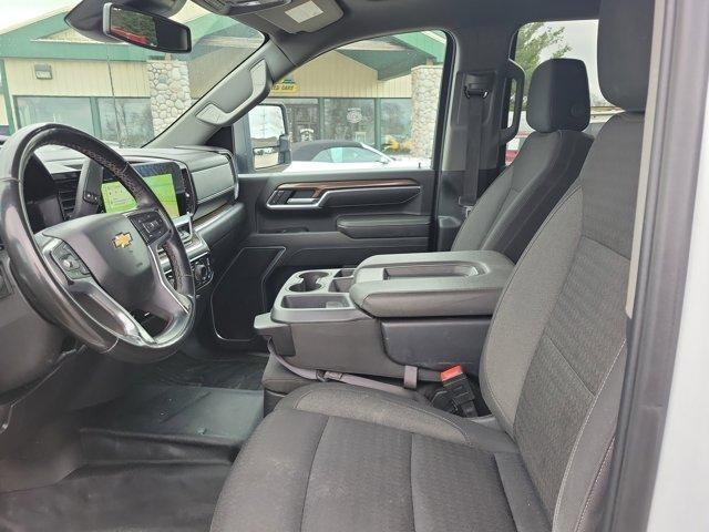 Chevrolet Silverado 2500HD  2025