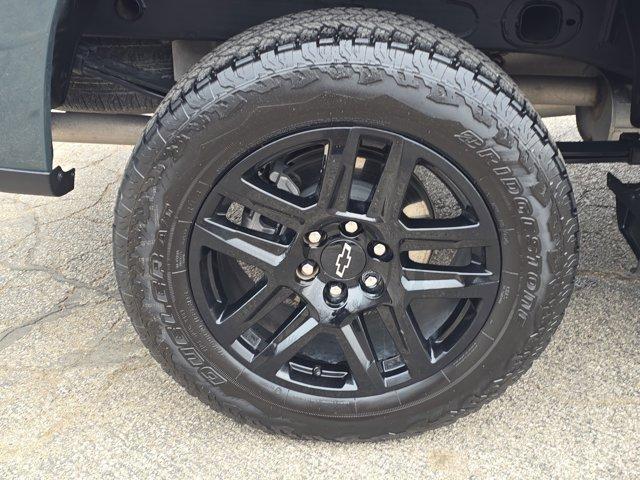 Chevrolet Silverado 1500  2025