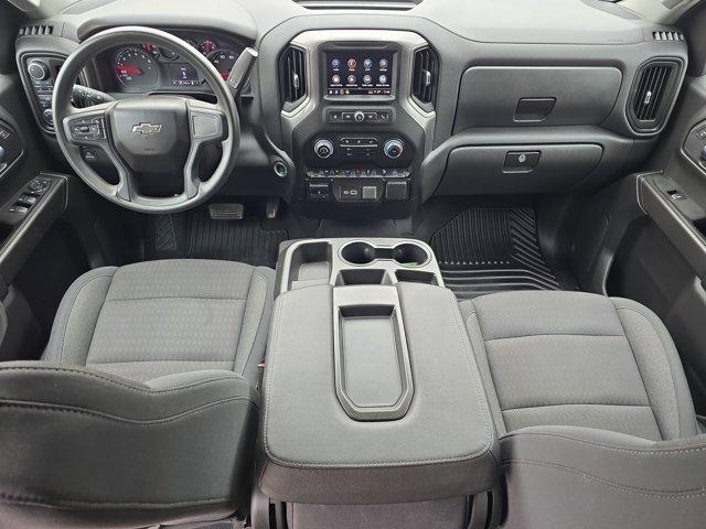 Chevrolet Silverado 1500  2025