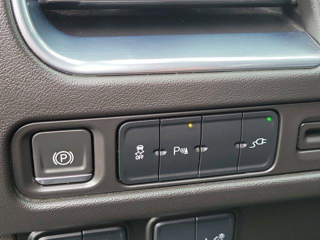 Chevrolet Tahoe  2021