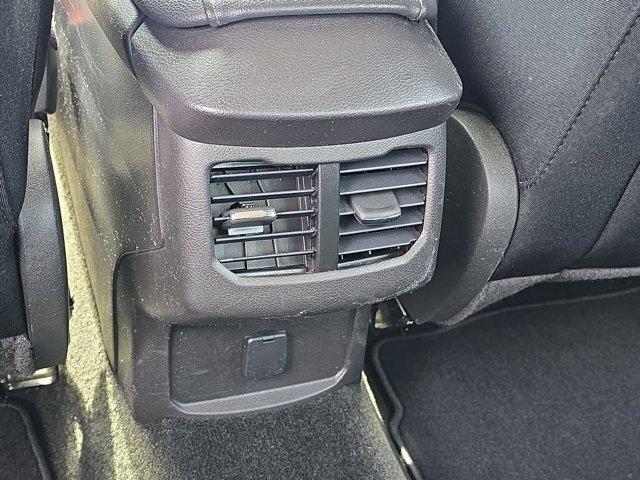 Ford Fusion Hybrid  2016