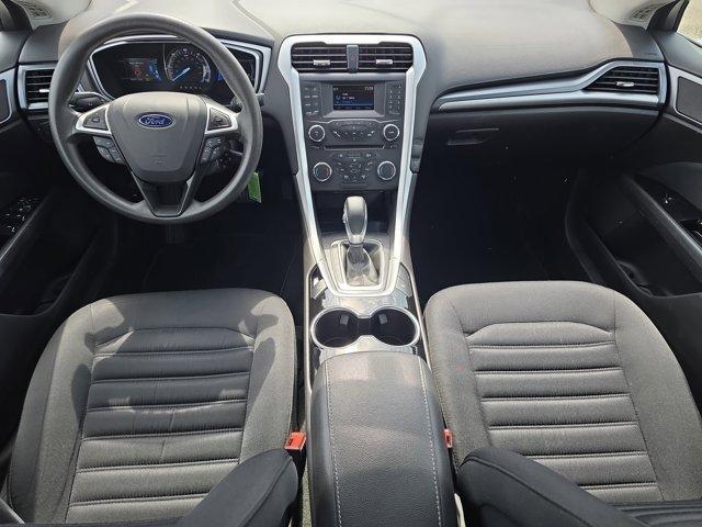 Ford Fusion Hybrid  2016