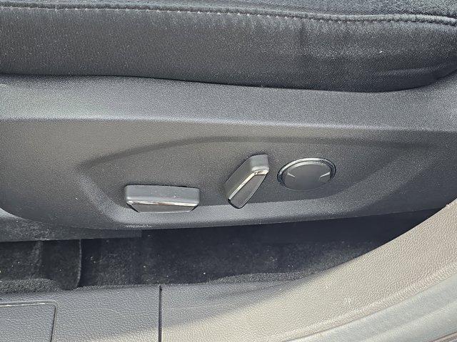 Ford Fusion Hybrid  2016