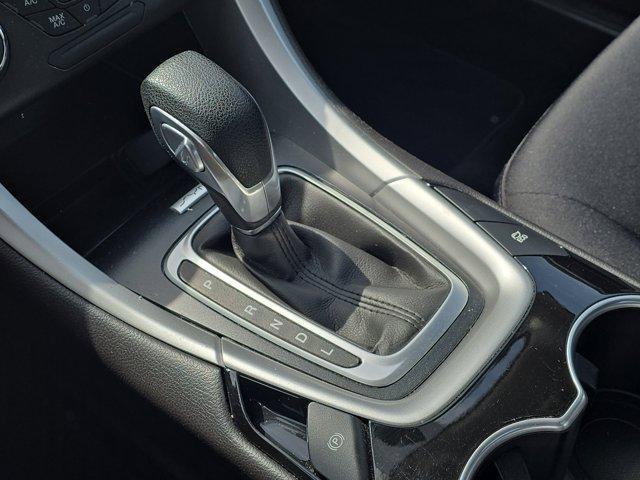 Ford Fusion Hybrid  2016