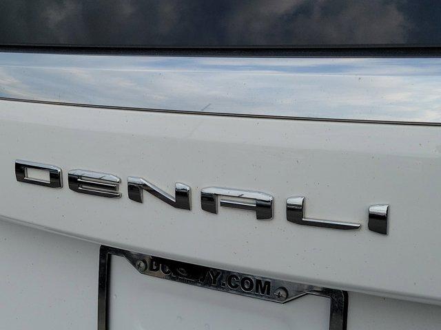 GMC Yukon XL  2025