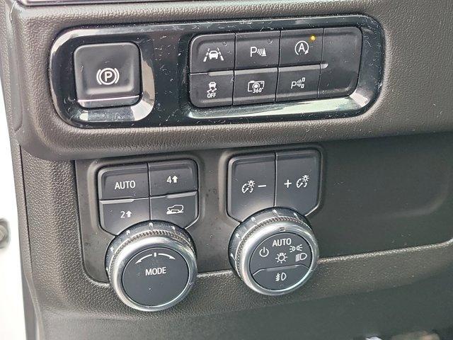 GMC Yukon XL  2025
