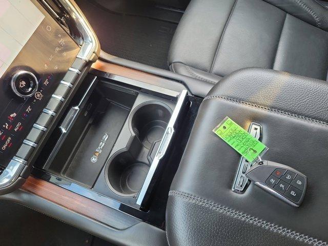 GMC Yukon XL  2025