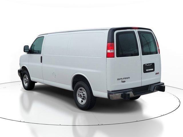 GMC Savana  2024