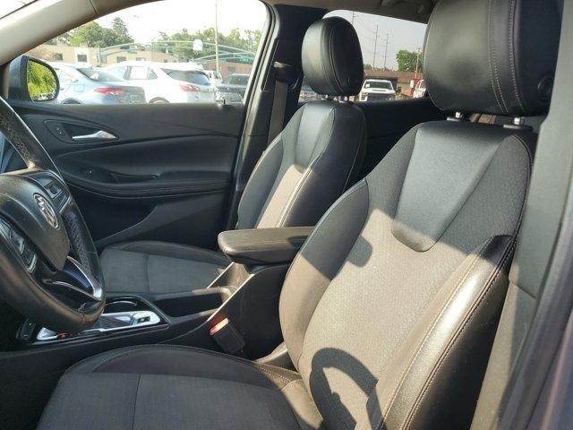 Buick Encore GX  2021