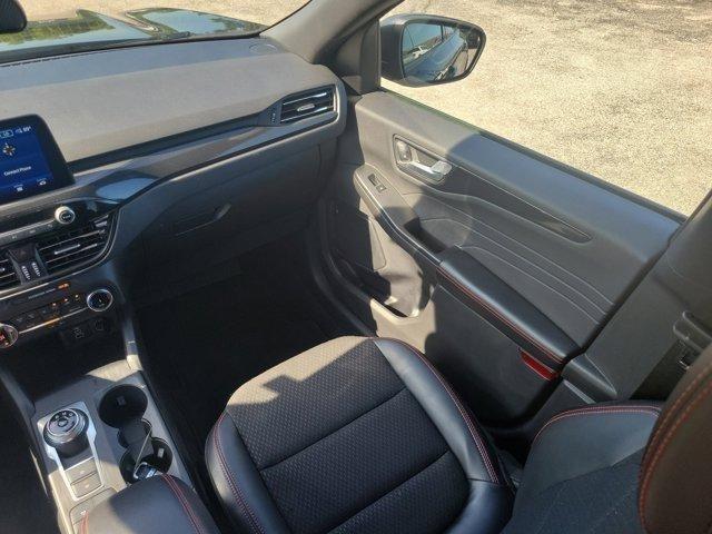 Ford Escape  2025