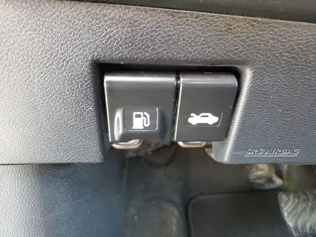 Nissan Versa  2020